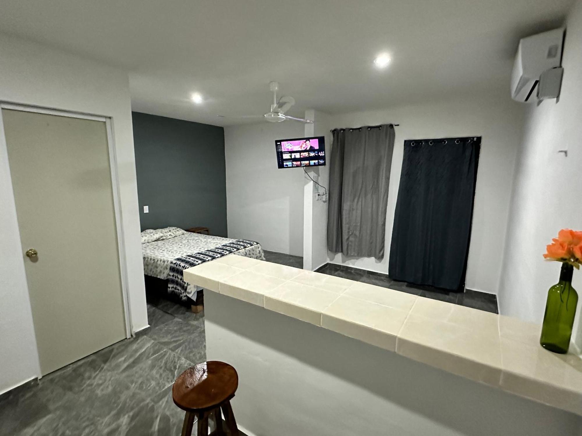 Departamento 48 Street Appartement Valladolid  Buitenkant foto