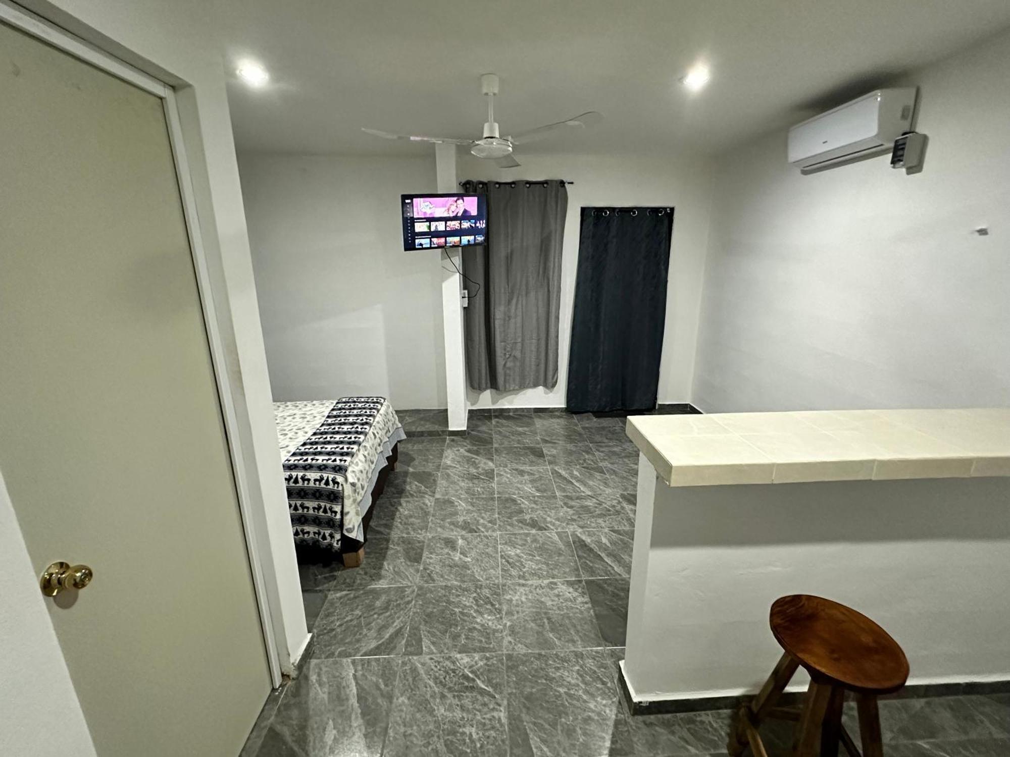 Departamento 48 Street Appartement Valladolid  Buitenkant foto